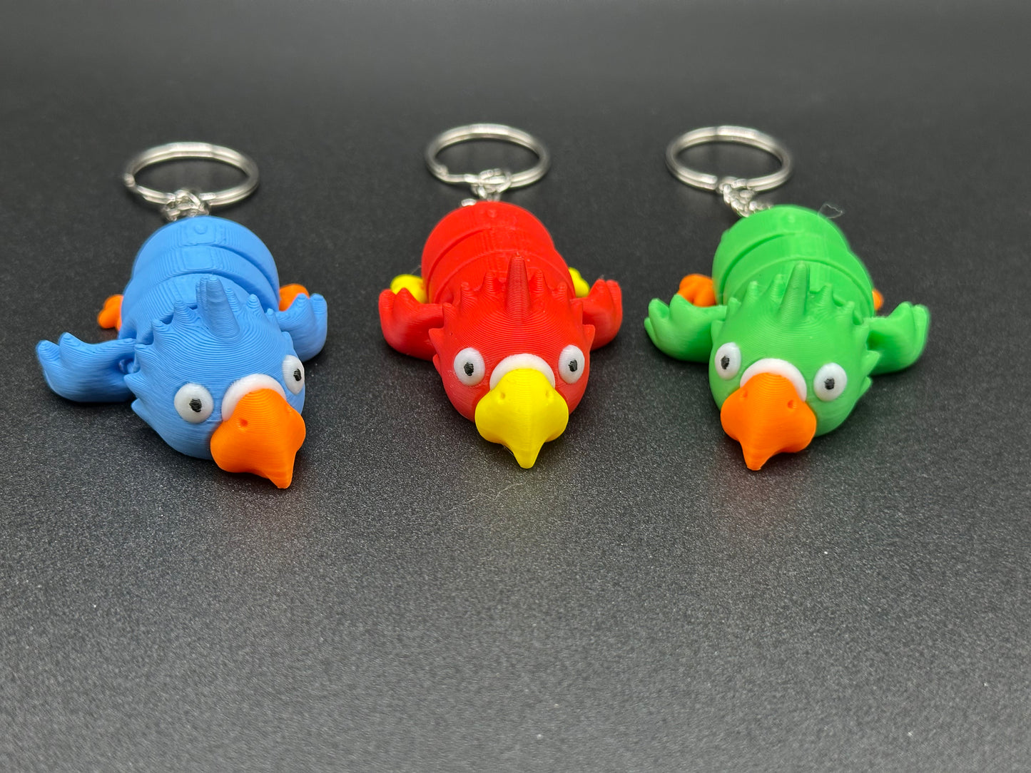 Articulated Parrot Fidget Keychain β Wiggle & Twist This Fun Feathery Friend! π¦β¨