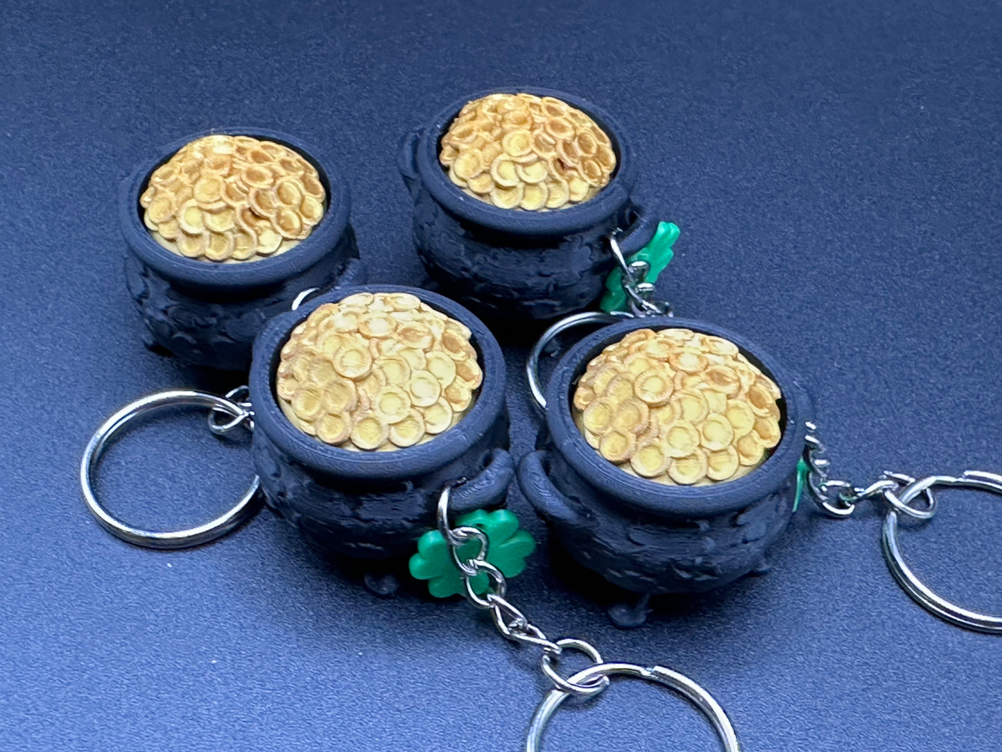 Lucky Pot O' Gold Fidget Clicker – St. Patrick’s Day Themed Keychain! 🍀✨